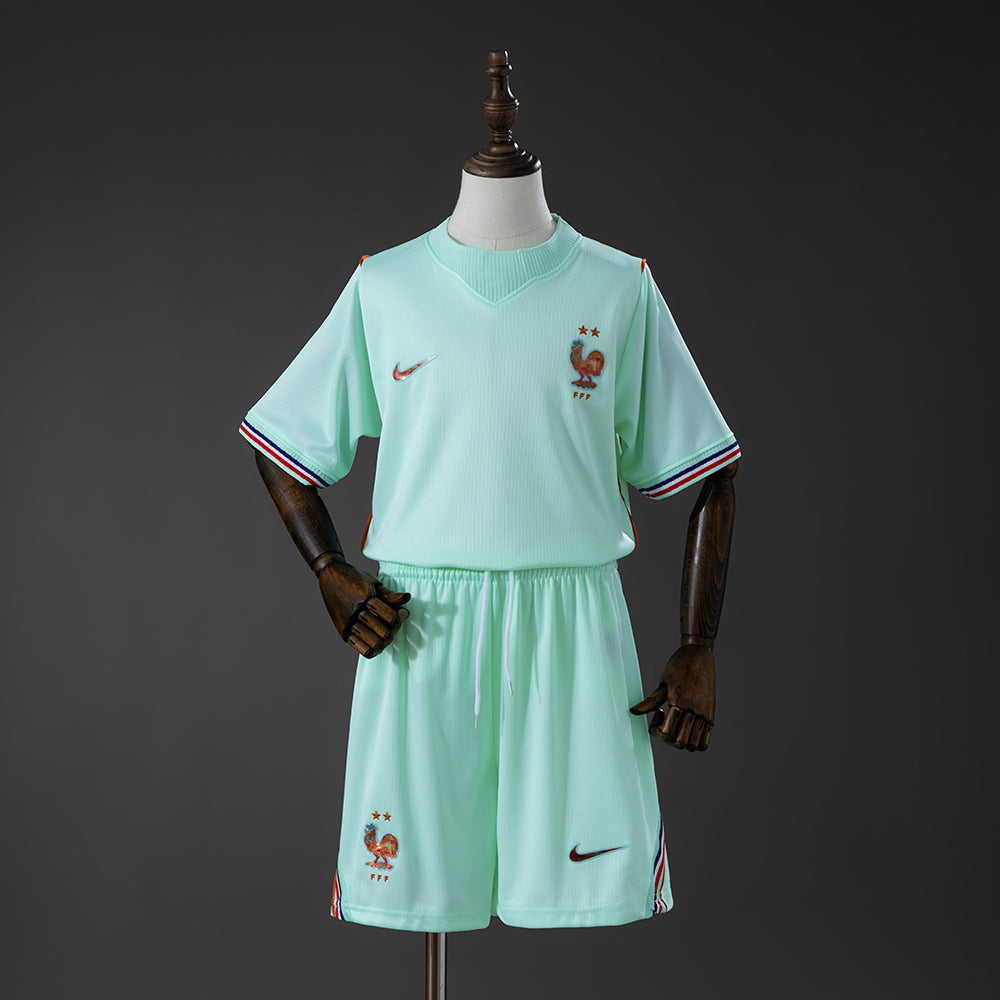 MAILLOT ENFANT ET SHORT FRANCE MENTHE COUPE DU MONDE 2026