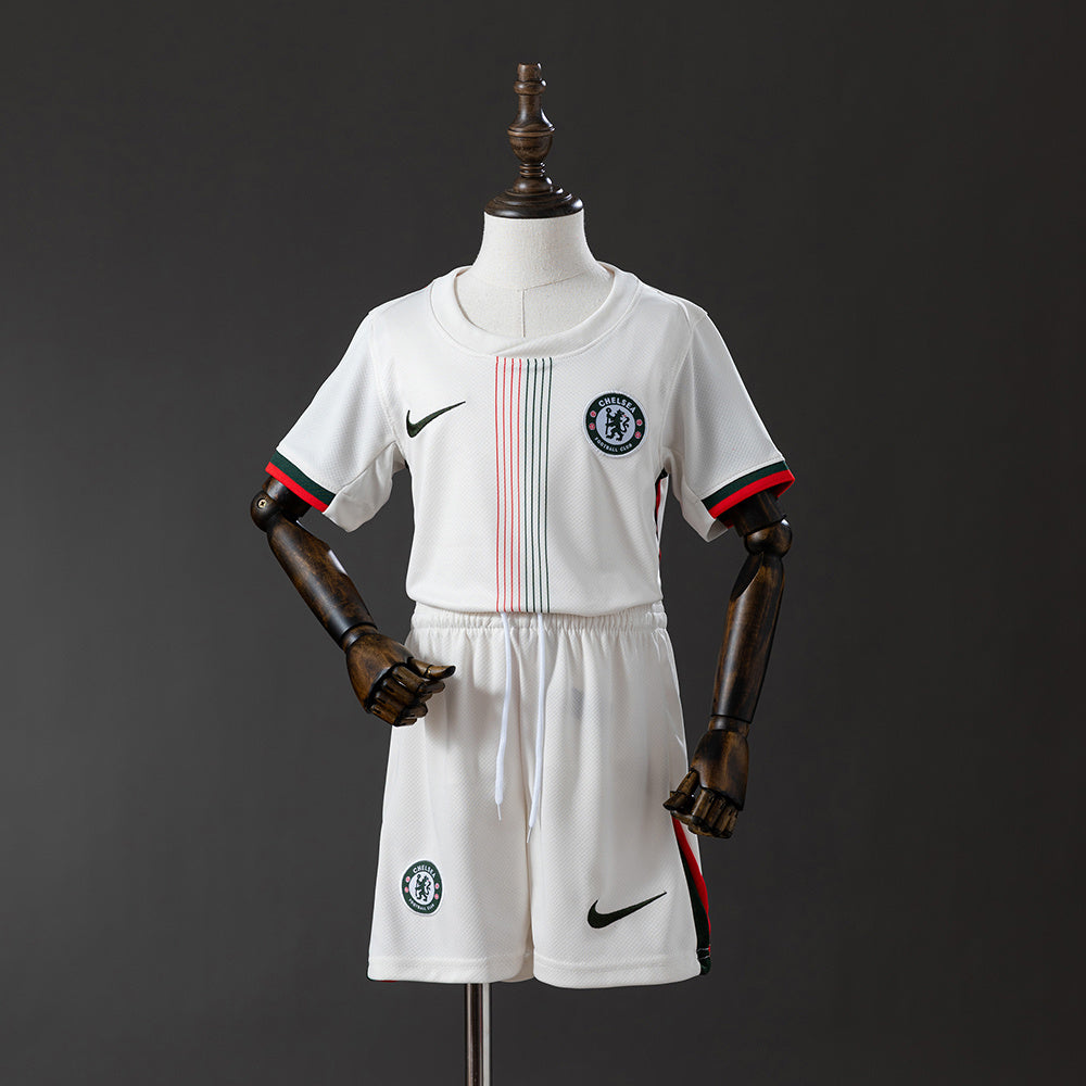 MAILLOT ET SHORT ENFANT CHELSEA EXTÉRIEUR 2025/2026