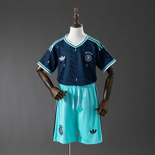 MAILLOT ENFANT ET SHORT ALLEMAGNE EXTÉRIEUR COUPE DU MONDE 2026