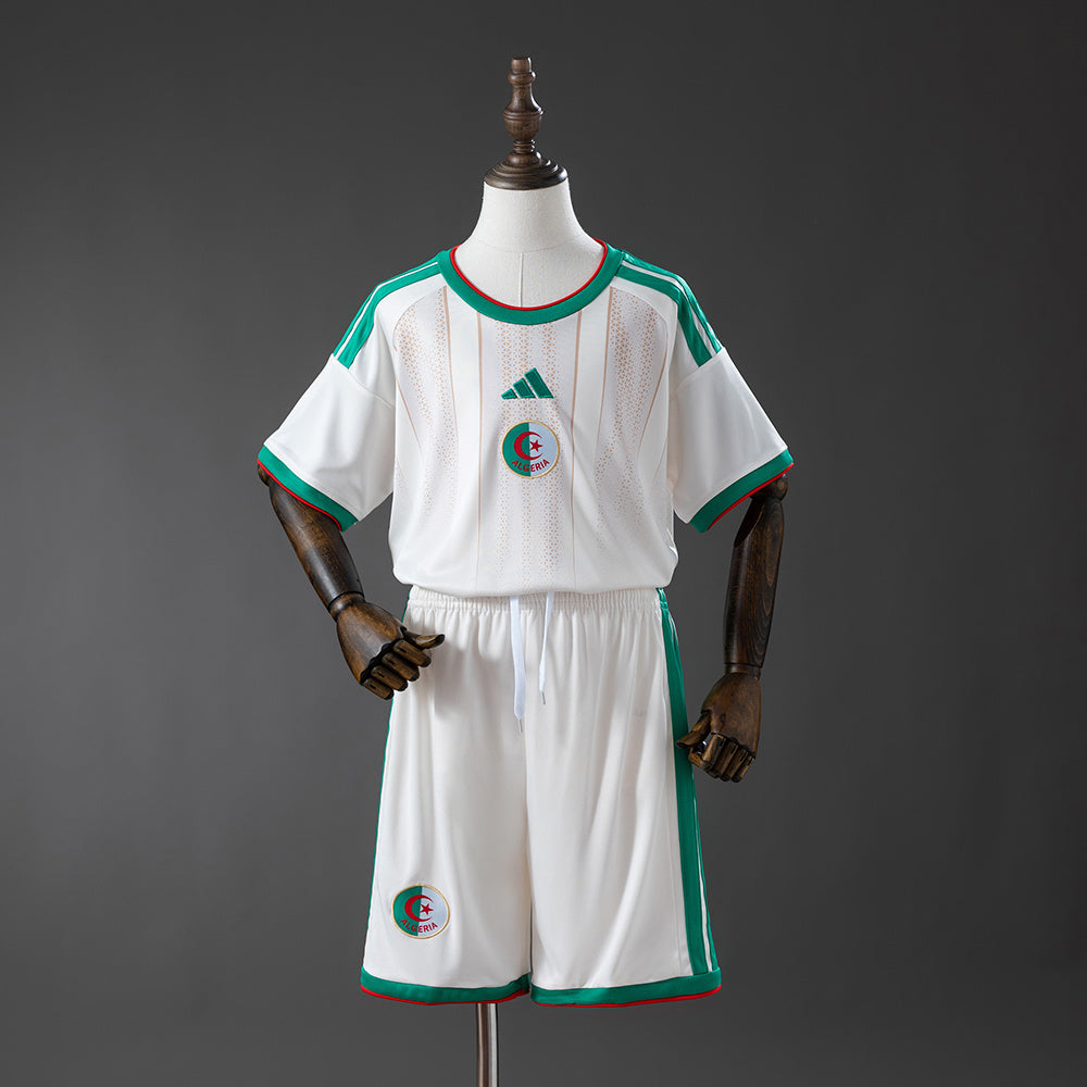 MAILLOT ET SHORT ENFANT ALGÉRIE DOMICILE COUPE DU MONDE 2026