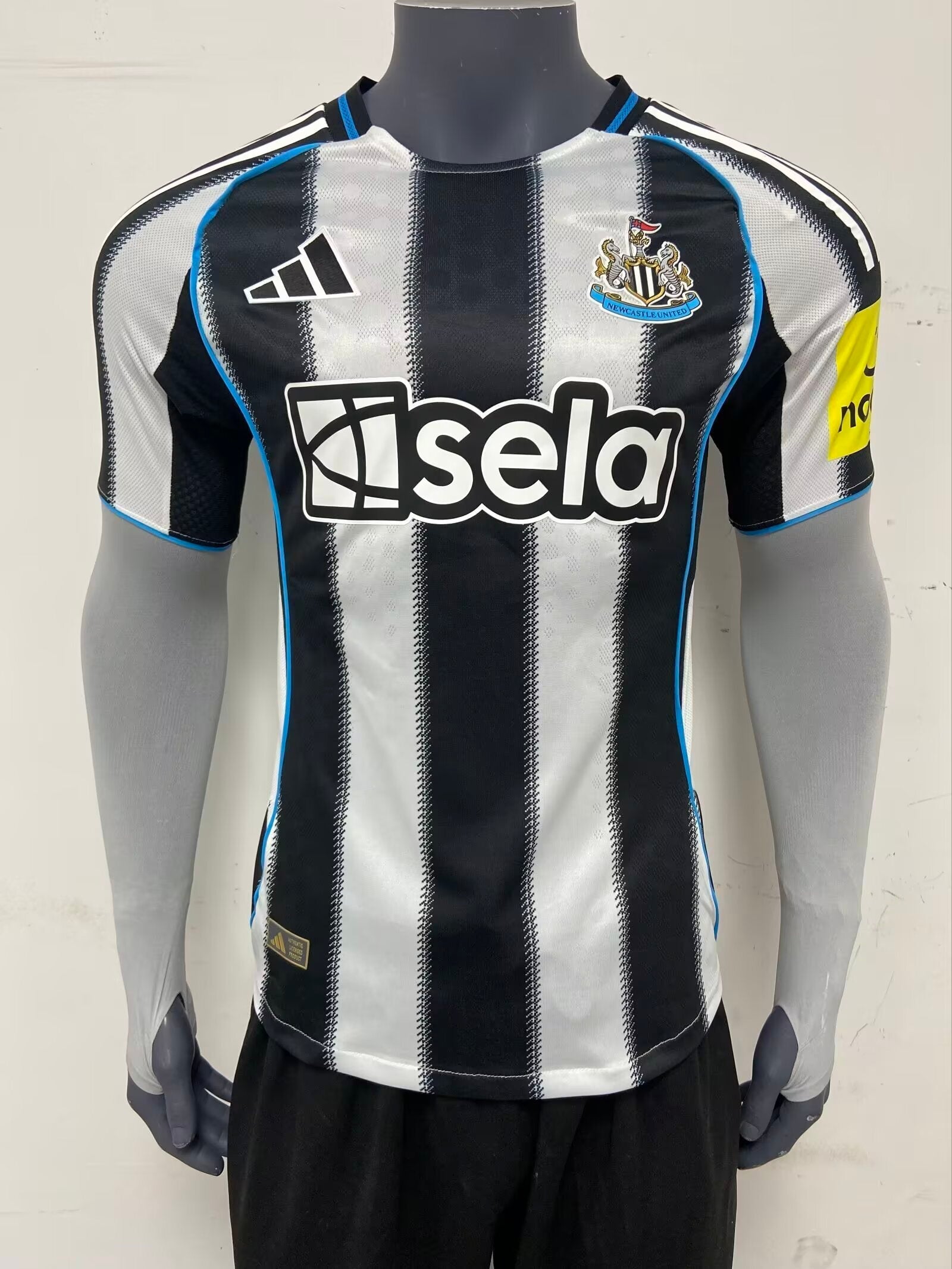 Maillot Newcastle Domicile 25/26 Le Footballeur Shop