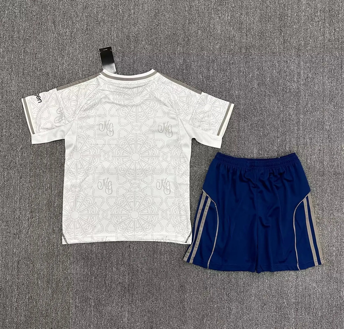 Maillot Enfant Nottingham Forest Extérieur 2025/2026 Le Footballeur Shop