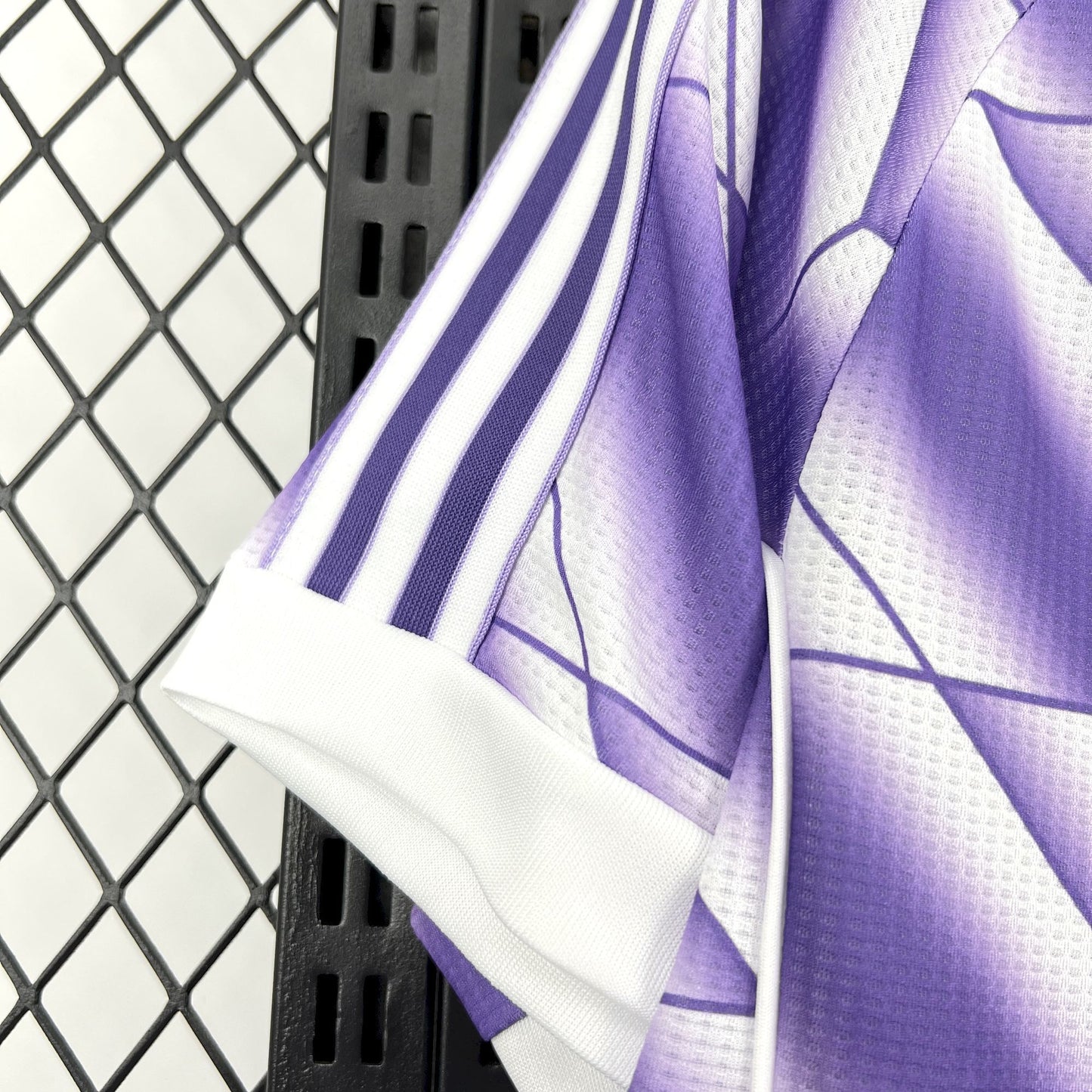 Maillot Real Madrid Concept Violet