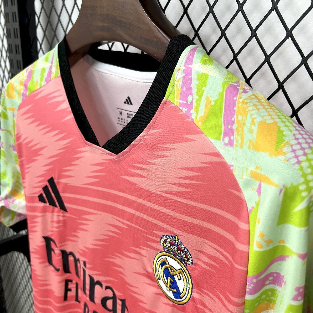 Maillot Real Madrid Pré Match Rose 2025/2026