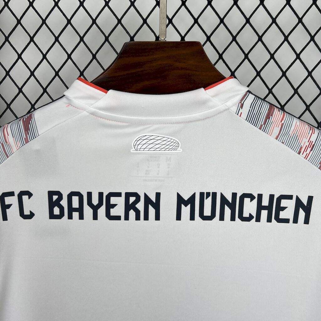 Camiseta de visitante del Bayern Múnich 2025/2026